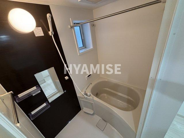 Seven Stars栄田町の浴室