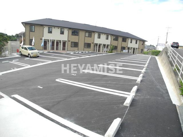 D-カヴァデールの駐車場