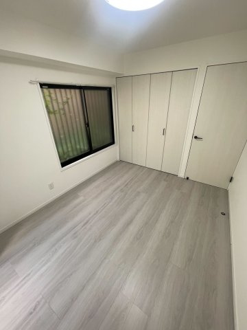 レフィナード湘南の洋室|個人の部屋や寝室として使える洋室です