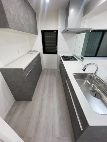 レフィナード湘南のキッチン|きれいなキッチンです