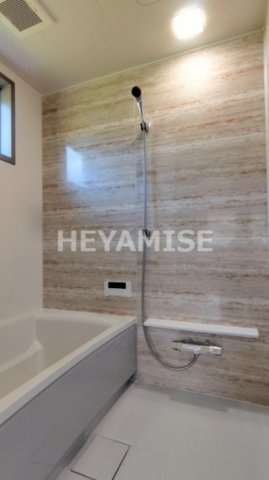 カーサ松山の浴室