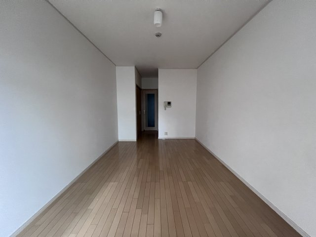 スマイルⅡ番館の居間・リビング