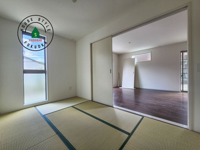 糟屋郡志免町片峰中央4丁目第1-2棟（1号棟）の和室|柔らかい畳が心地よい和室