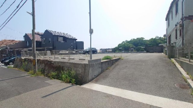 【前面道路含む現地写真】 | 高丸５丁目　土地　３区画