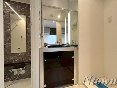 【独立洗面台】 | 千種アヴァンギャルドプレイス | 使いやすい独立洗面台です