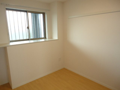 【内装】 | レマーレ | 洋室