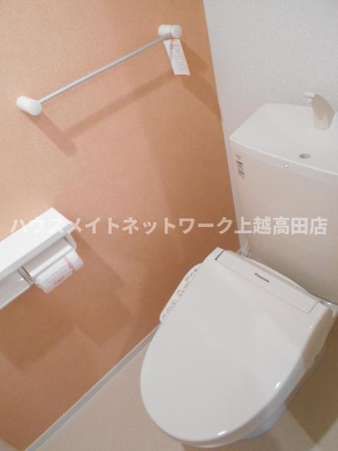 ガーデンハウス・アルバのトイレ|温水洗浄暖房便座