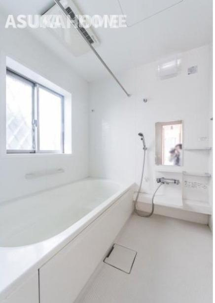 横浜市磯子区峰町 戸建ての浴室