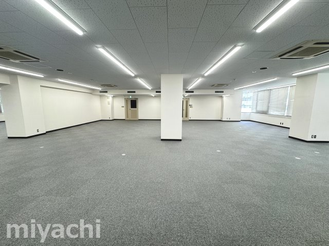 ゲートウェイWEST徳島ビルの内装