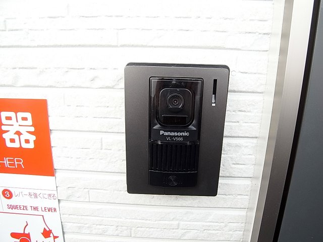 アクア東山のセキュリティ|ＴＶモニター連動インターホン