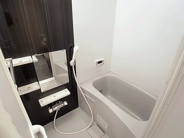 アクア東山の浴室|追い炊き付きバスルーム