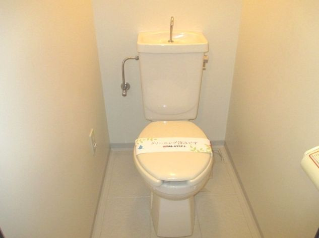 サンプレミール浦和のトイレ