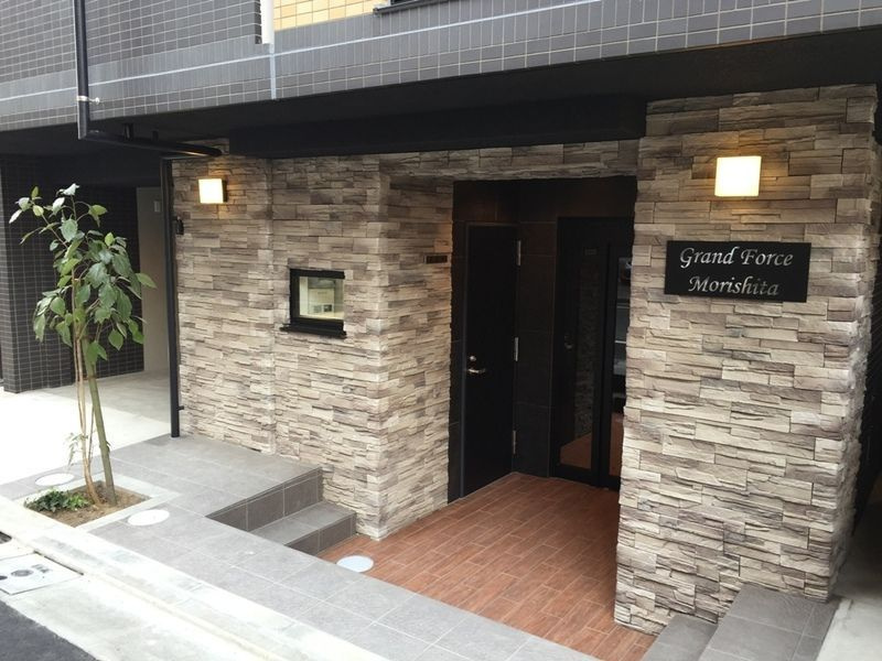 グランフォース森下のエントランス