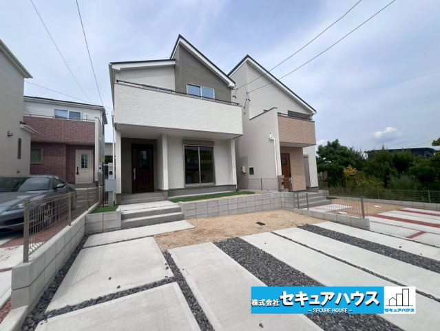 【今すぐご案内可能】知多郡東浦町大字緒川 全5棟 4号棟（月々70,000円台～）の前面道路含む現地写真|事前予約にて現地ご見学いただけます！お気軽にお問い合わせください♪
■株式会社　セキュアハウス■
住宅ローンに強く、知識、経験豊富なスタッフ在籍
お客様に寄り添い、ご成約後もサポート致します