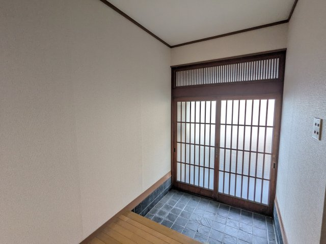 書写一戸建の玄関