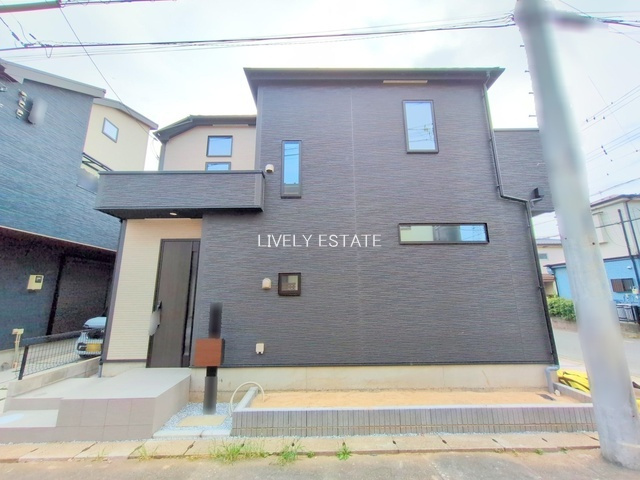 越谷市大字上間久里 新築分譲住宅の外観