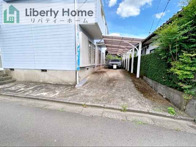 城里町那珂西　中古戸建の駐車場