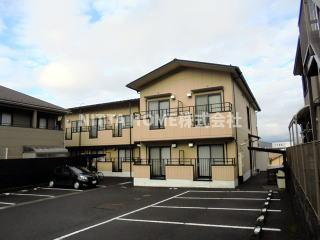 オークサンガの外観|冷蔵庫、洗濯機、ベッド、テレビ、照明、カーテンなどを設置♪