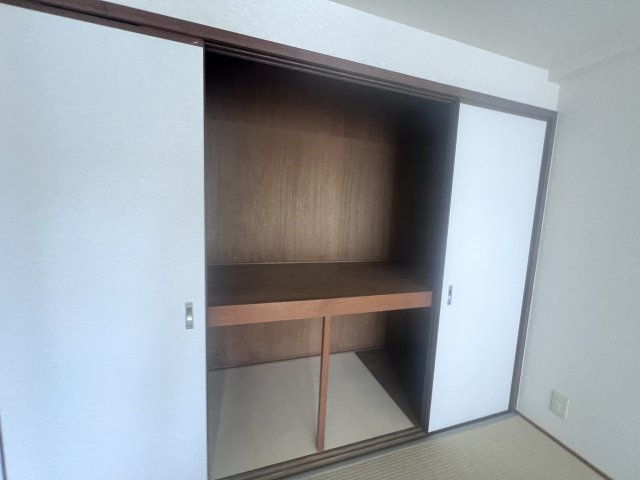 グランディア　ミ・アモーレ鈴蘭台の収納