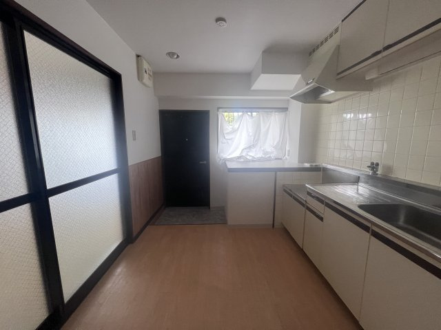 グランディア　ミ・アモーレ鈴蘭台の居間・リビング