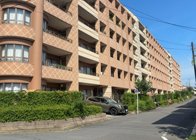 【外観】 | グリーンティエラ星が丘 | マンションの外観は非常に重要なポイントです！外観の善し悪しは資産価値に大きな影響を与えます。外観のいいマンションを購入することで、高値で売却がしやすく、買い手が見つかりやすいというメリットがあります。