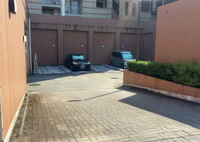 【駐輪場】 | グリーンティエラ星が丘 | マンションの駐輪場は、事前に空きがあるか確認を取ると安心です。せっかく入居したのに駐輪スペースがない！なんてことになったら大変ですよね。そこで、内見時や購入前にはまず事前に確認しておくと良いでしょう。