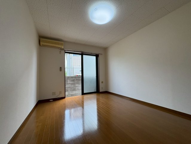 アムール末成の内装