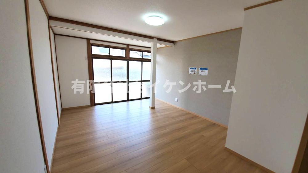 深谷市中瀬　中古戸建の洋室