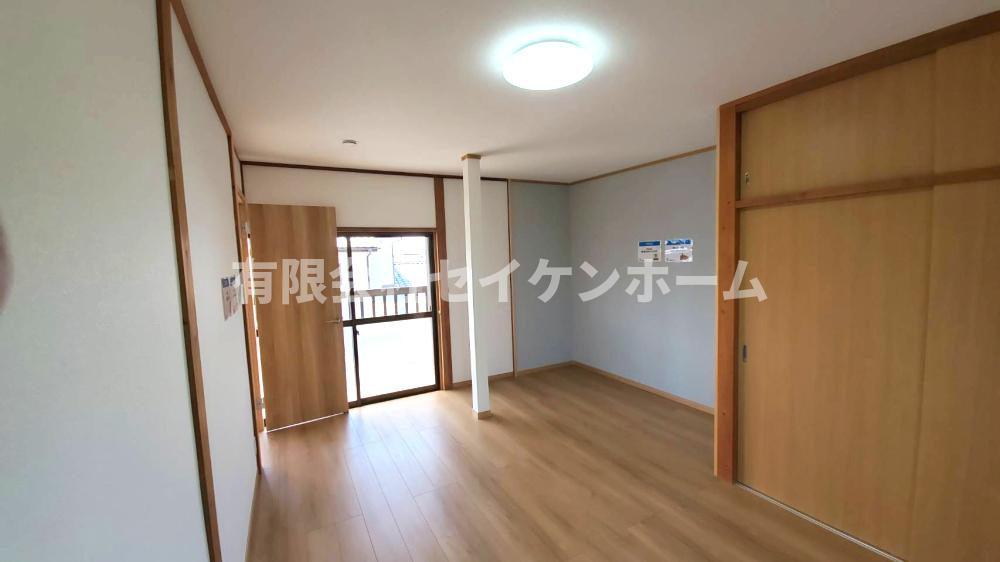 深谷市中瀬　中古戸建の洋室