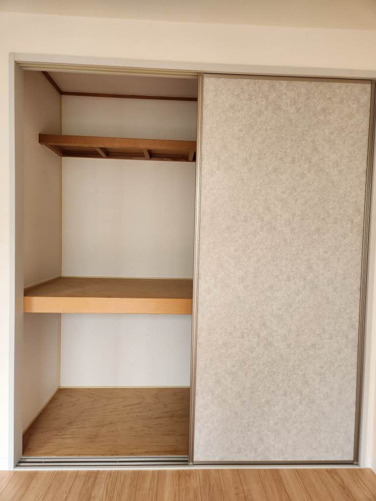 カーサ栄照の収納