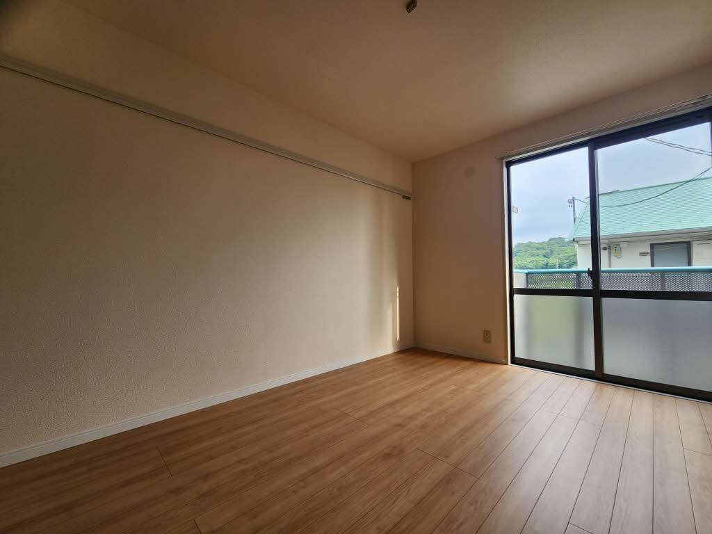 カーサ栄照の居間・リビング