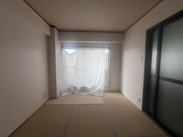 グランディア　ミ・アモーレ鈴蘭台の和室