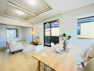 【居間・リビング】 | 上尾市原市　中古戸建