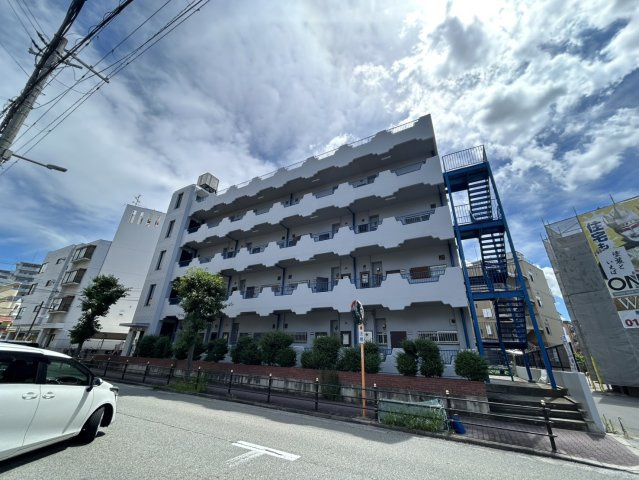ハイツ栄光の外観