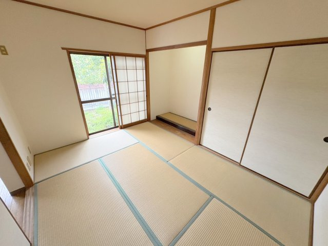 東生駒さつき台ローレルコートの和室