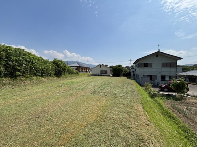 【庭】 | 桜川市磯部2DK中古平屋 | ドッグランや家庭菜園にいかがでしょうか
