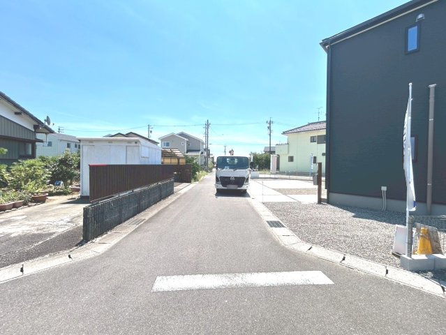 【商談中】リーブルガーデン　一宮市北今　全2区画分譲の前面道路含む現地写真|■前面道路　■ヤマダ不動産　株式会社リライフ　
■夢のマイホーム購入をフルサポートします！