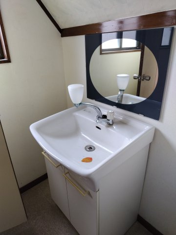 城東１丁目　住居付き店舗の洗面所|２階店内