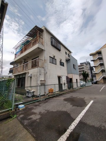 城東１丁目　住居付き店舗の外観