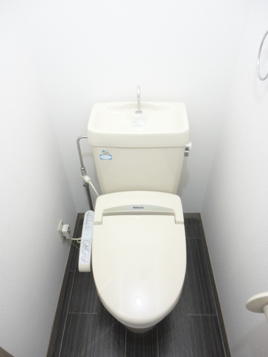 エスポワール米原B棟のトイレ