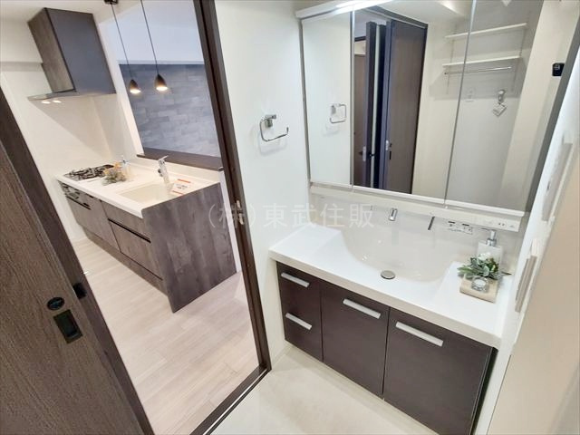 【独立洗面台】 | ライオンズマンション川越駅東 | 独立洗面台、朝の身支度には欠かせません