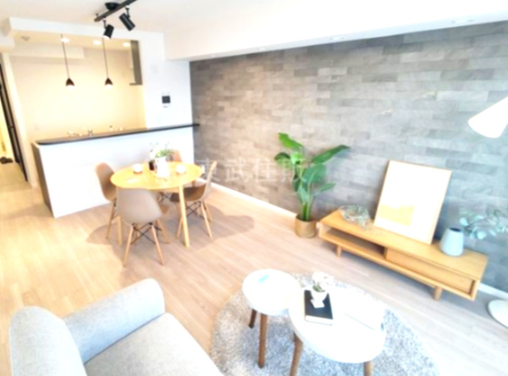 【居間・リビング】 | ライオンズマンション川越駅東 | 南向きのリビングダイニングです