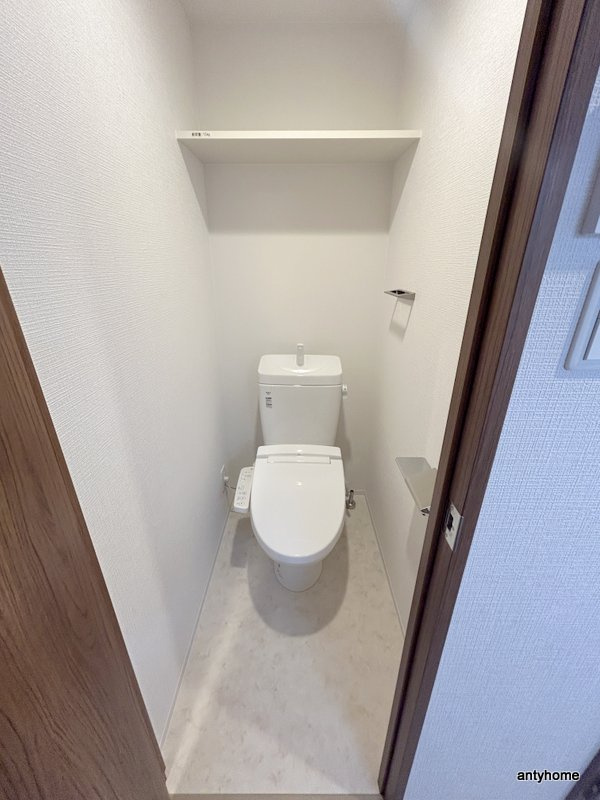 エスリード難波AGREA　仲介手数料無料のトイレ