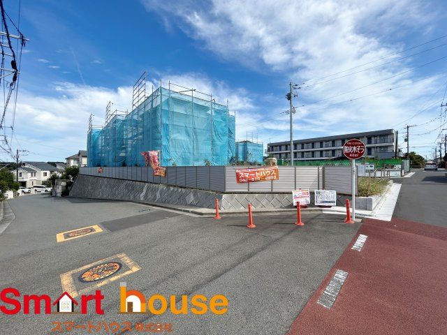 藤沢市今田　新築5棟の前面道路含む現地写真