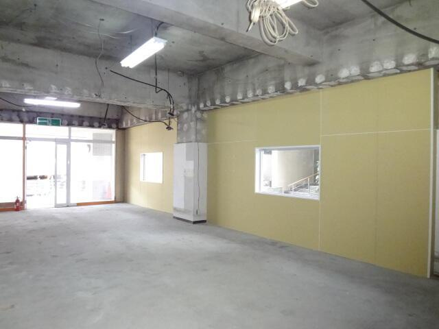 【設備】 | セブンストーリー | 新設壁がわ 