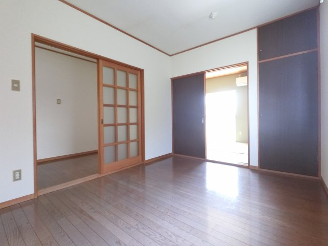 【居間・リビング】