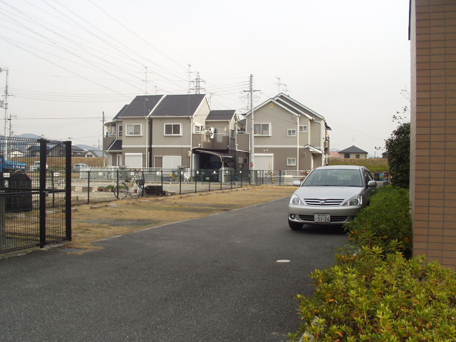 グリーンコート宝塚の駐車場