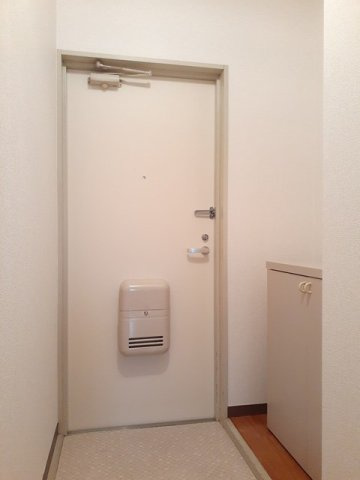 サンロイヤルマンションの玄関