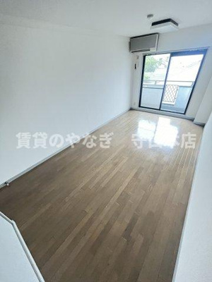 【居間・リビング】 | ロイヤルカーサ高瀬