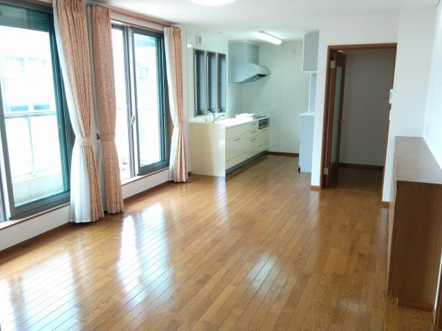 コーポKOGAの居間・リビング